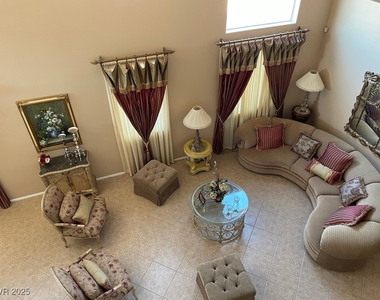 170 Arches Court - Photo Thumbnail 8