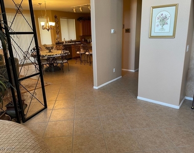 170 Arches Court - Photo Thumbnail 11