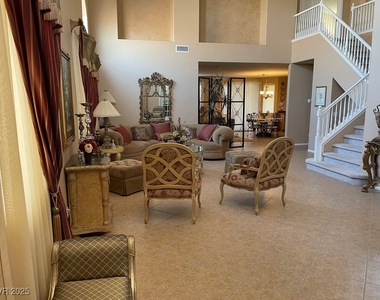 170 Arches Court - Photo Thumbnail 4