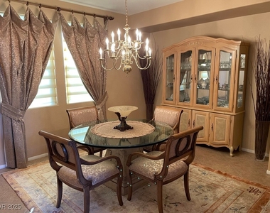 170 Arches Court - Photo Thumbnail 18