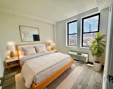 45 West 81st Street - Photo Thumbnail 1