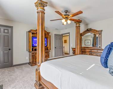10 Bridlewood Court - Photo Thumbnail 18