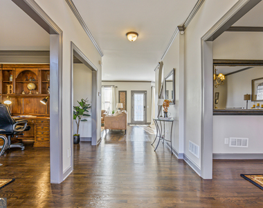 10 Bridlewood Court - Photo Thumbnail 5