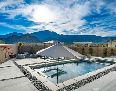 80467 Old Ranch Trail S - Photo Thumbnail 27