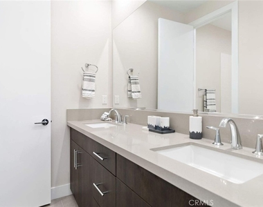 80467 Old Ranch Trail S - Photo Thumbnail 53