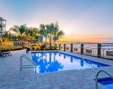 41 Sw Seminole Street - Photo Thumbnail 41