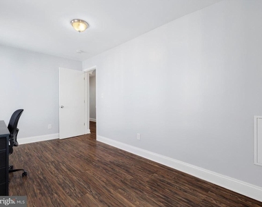 1713 E Lafayette Avenue - Photo Thumbnail 19