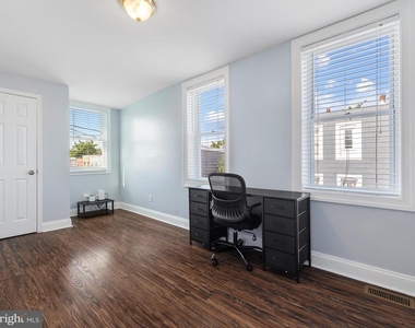 1713 E Lafayette Avenue - Photo Thumbnail 18