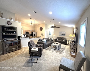 1624 Roberts Drive - Photo Thumbnail 1