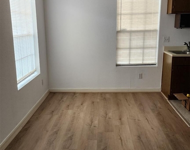 2750 Holly Hall Street - Photo Thumbnail 2