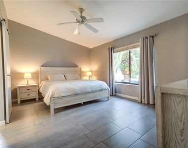 600 Carriage House Lane - Photo Thumbnail 9