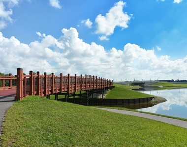 6041 Clubside Drive - Photo Thumbnail 70