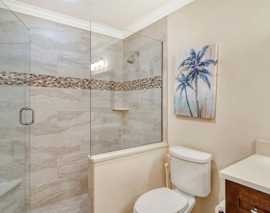 6041 Clubside Drive - Photo Thumbnail 30