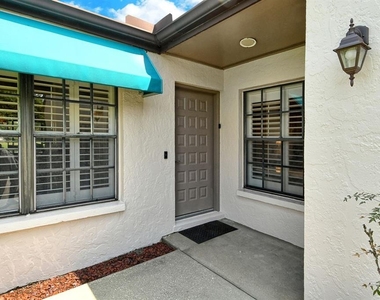 6041 Clubside Drive - Photo Thumbnail 6