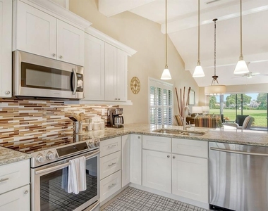6041 Clubside Drive - Photo Thumbnail 25