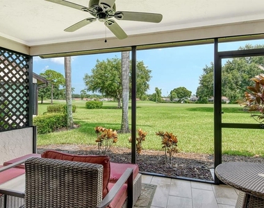 6041 Clubside Drive - Photo Thumbnail 13