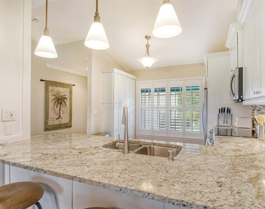 6041 Clubside Drive - Photo Thumbnail 22