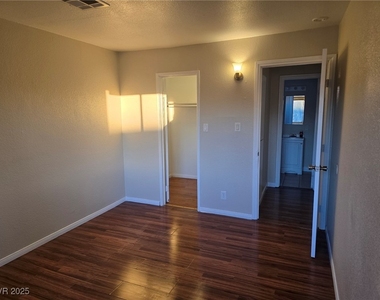 1724 Breckenwood Court - Photo Thumbnail 9