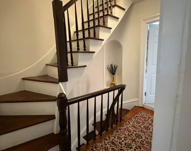 343 Waverly Avenue - Photo Thumbnail 14