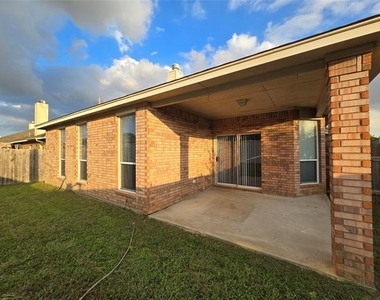 624 Caravan Drive - Photo Thumbnail 22