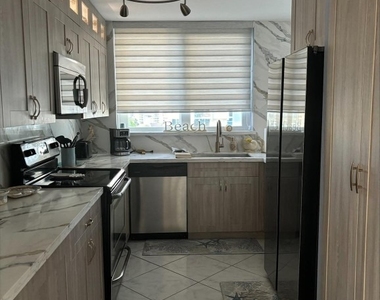 1370 S Ocean Boulevard - Photo Thumbnail 5