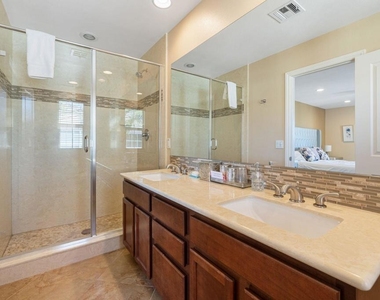 52050 Rosewood Lane - Photo Thumbnail 37