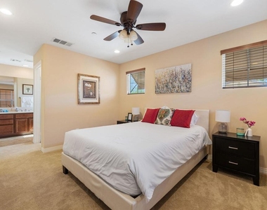 52050 Rosewood Lane - Photo Thumbnail 24