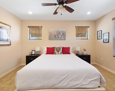 52050 Rosewood Lane - Photo Thumbnail 25