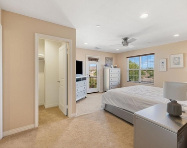 52050 Rosewood Lane - Photo Thumbnail 31