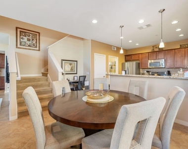 52050 Rosewood Lane - Photo Thumbnail 15