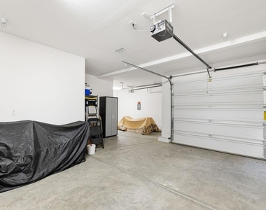 52050 Rosewood Lane - Photo Thumbnail 44