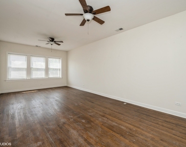 5028 W Madison Street - Photo Thumbnail 3