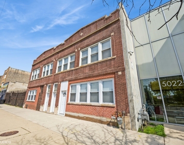 5028 W Madison Street - Photo Thumbnail 1