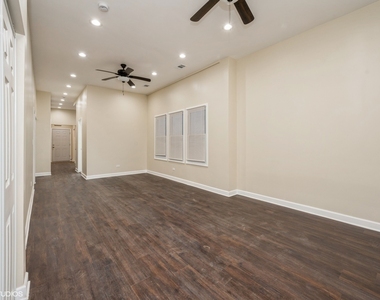 5028 W Madison Street - Photo Thumbnail 13