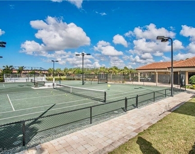 9735 Acqua Court - Photo Thumbnail 26