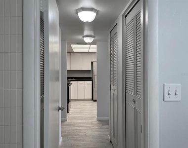 4900 Brittany Drive S - Photo Thumbnail 9