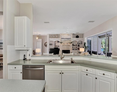 383 Cedarbrook Court - Photo Thumbnail 25