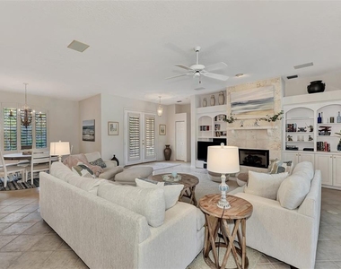 383 Cedarbrook Court - Photo Thumbnail 12