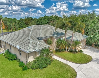 383 Cedarbrook Court - Photo Thumbnail 1