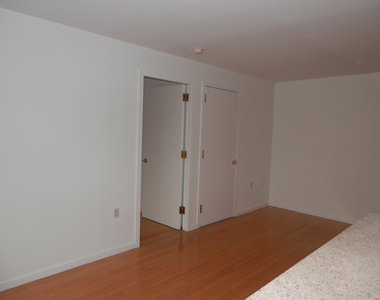 2132 2nd Avenue - Photo Thumbnail 11