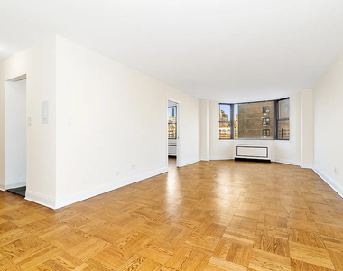 400 East 71st Street - Photo Thumbnail 8