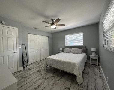 270 Nw 36th Street - Photo Thumbnail 60