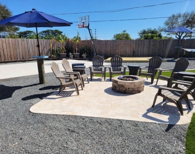 270 Nw 36th Street - Photo Thumbnail 17