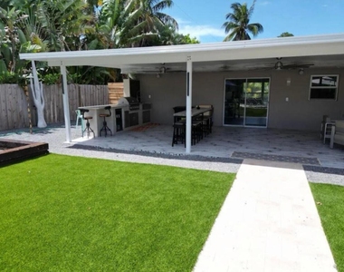 270 Nw 36th Street - Photo Thumbnail 30
