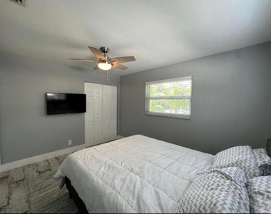 270 Nw 36th Street - Photo Thumbnail 66