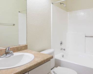 21622 Marguerite Pkwy - Photo Thumbnail 21