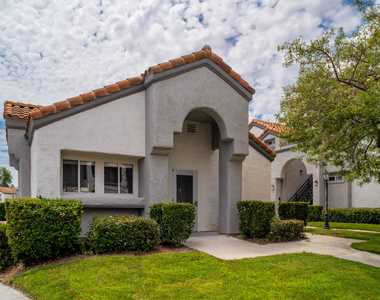 21622 Marguerite Pkwy - Photo Thumbnail 5