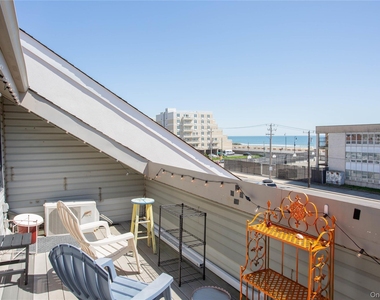 521 W Broadway - Photo Thumbnail 21