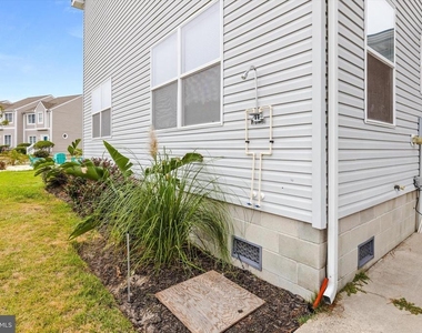 13022 Wilson Avenue - Photo Thumbnail 8