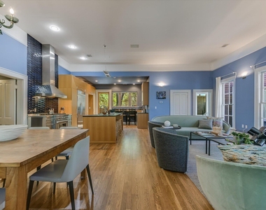 2109 Nickerson St - Photo Thumbnail 1
